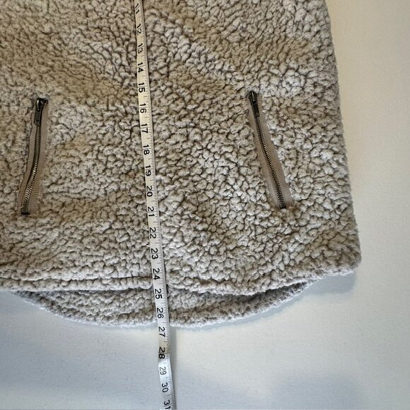 THREAD & SUPPLY - Sherpa Warm Faux Shearling Full Zip Vest Women's Small NWT - Picture 7 of 7